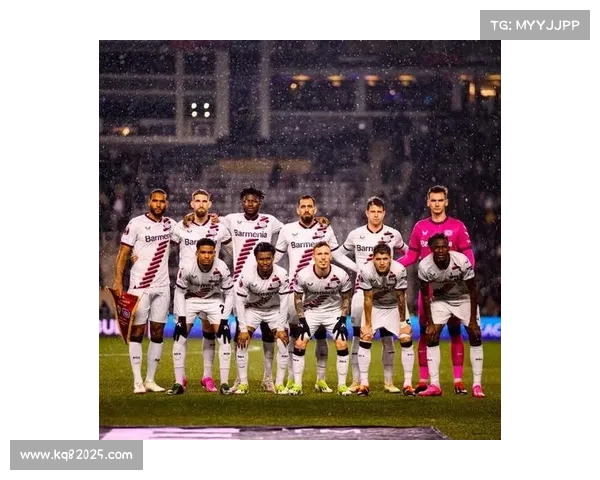 多特蒙德2-2勒沃库森，药厂补时绝平保住不败金身